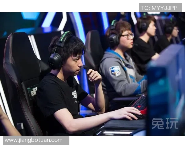 EDG职业联赛崛起之路：从默默无闻到巅峰荣耀的成长历程