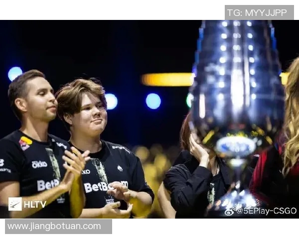 深度对话：周丽如何在CSGO中找到自我与梦想的交汇点