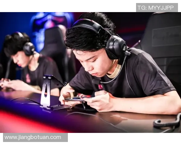 RNG战队的荣耀与挑战：CSGO赛场上的奋斗与成长之路