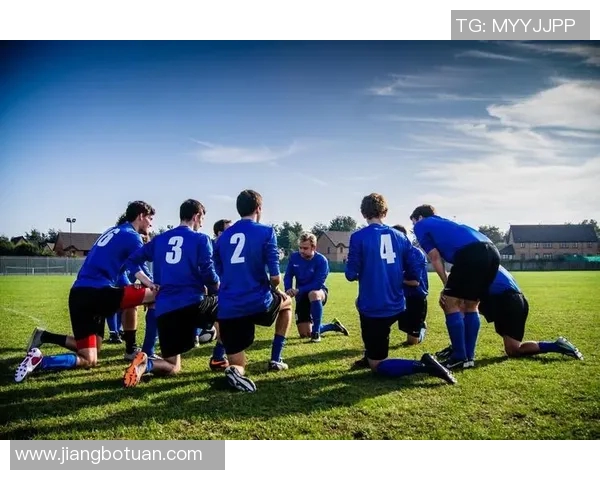 阿瓦伊与庞的精彩对决揭示足球战术与团队合作的重要性