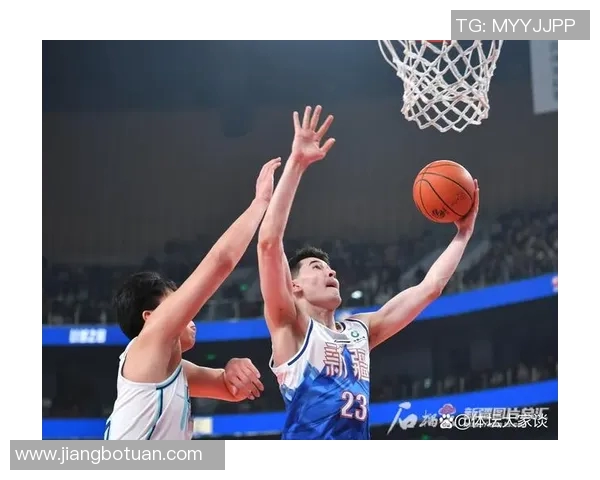 青岛国信与新疆队激战正酣谁能在这场对决中笑到最后