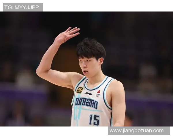 齐麟的崛起与未来发展：探讨新生代篮球明星的成长之路与挑战