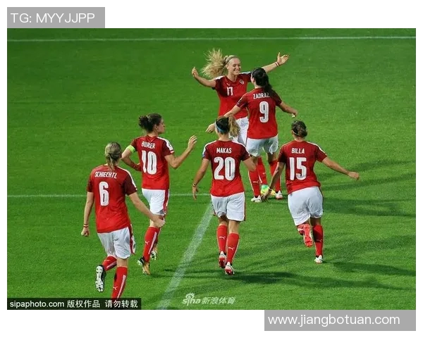 冰岛女足与奥地利女足激战正酣谁能在国际赛场上笑到最后