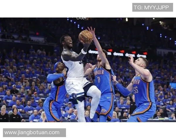 雷霆与勇士的巅峰对决多次绝杀瞬间回顾与精彩分析