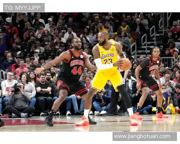 湖人对阵公牛精彩回放全程解析与赛后点评分享 湖人对阵公牛精彩回放全程解析与赛后点评分享