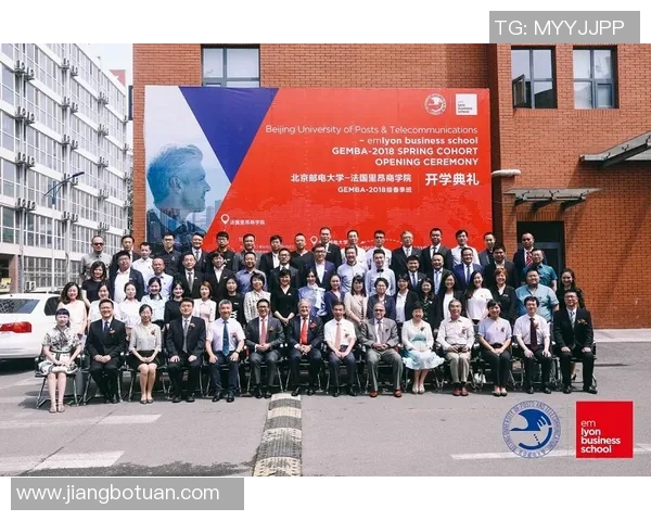 飞盘焦点:深入解析上海飞盘队的战术节奏与团队协作MBA 飞盘焦点:深入解析上海飞盘队的战术节奏与团队协作MBA