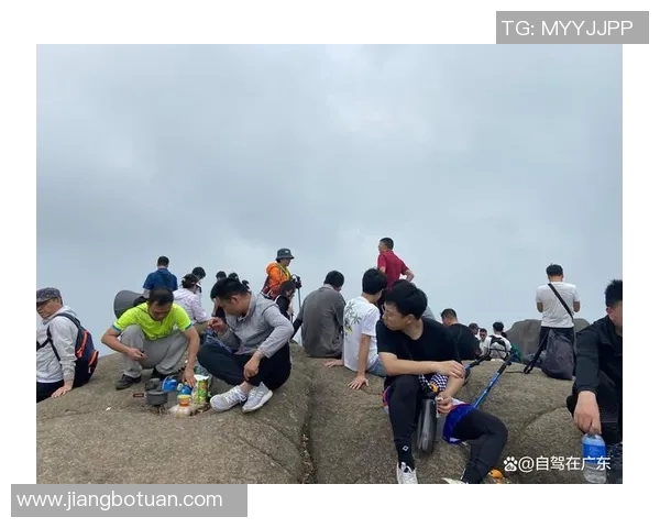 广州攀岩队在全国灵活性排行榜中荣登第六名展现实力与潜力MBA 广州攀岩队在全国灵活性排行榜中荣登第六名展现实力与潜力MBA