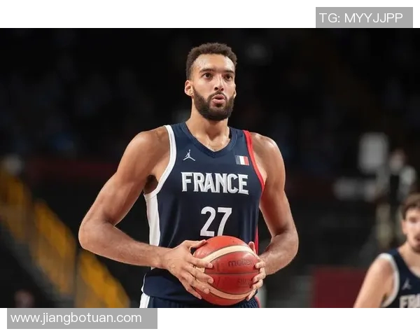 鲁迪戈贝尔：从防守巨星到篮球场上的全能战士之路